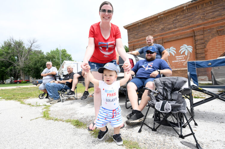 Celebrating July 4 in Otho News, Sports, Jobs Messenger News